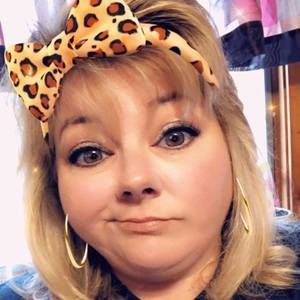 Meet your Posher, Kendra